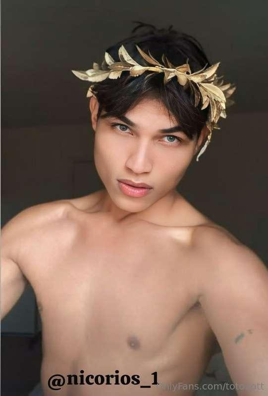 Hey there!  I am 🔥  @nicorios_1  🔥Ready for some fun?😈 I'm h..