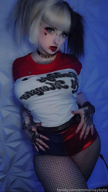 emmamaybyte image #3