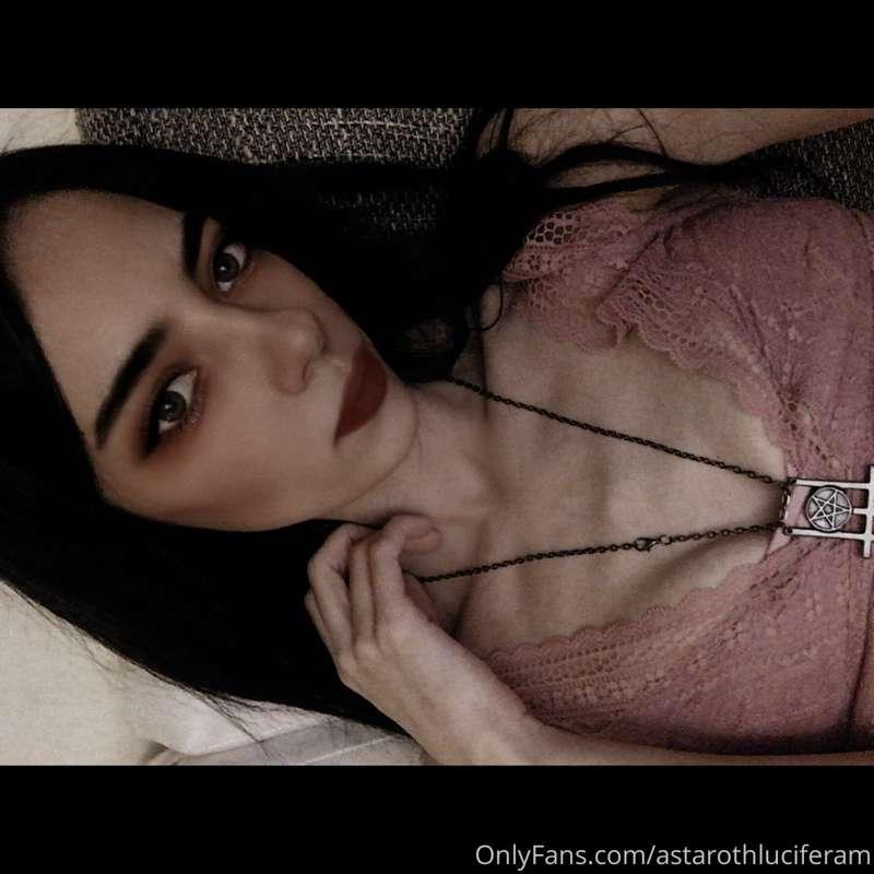 🖤