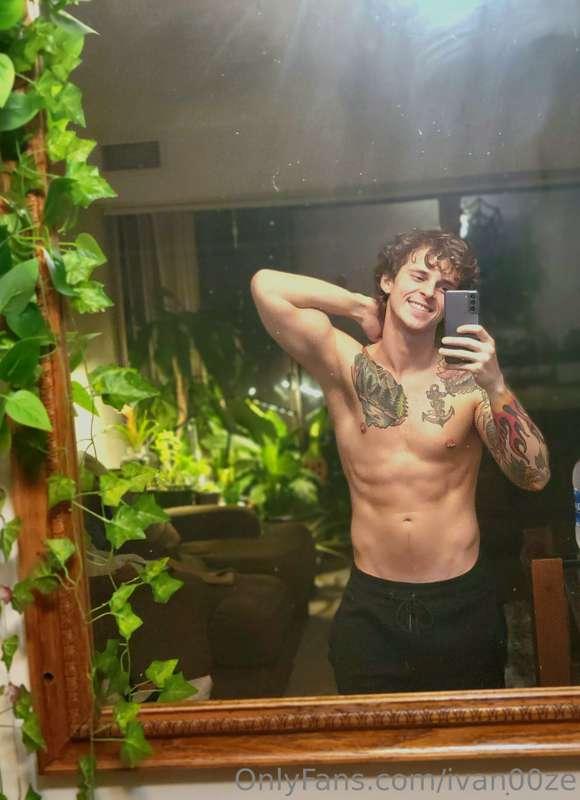 😊