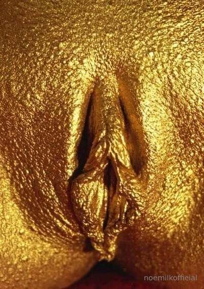 I am Olympic gold Drop a tip...and you'll get an Olympic sur..
