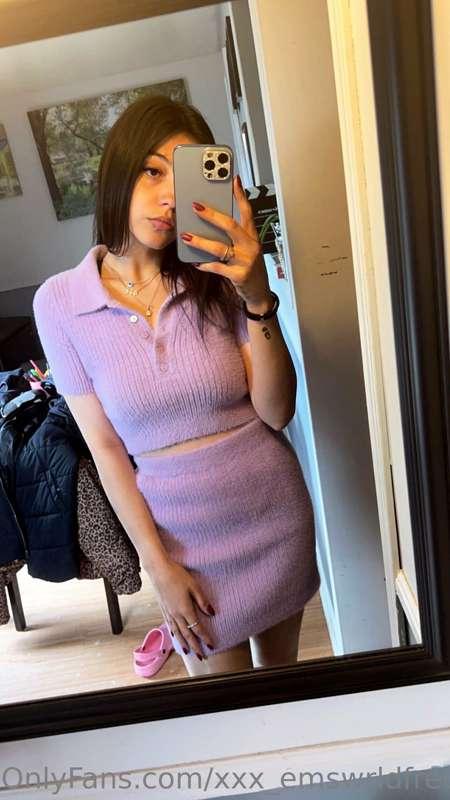 like this if you think i look good in purple 💜💜💜💜