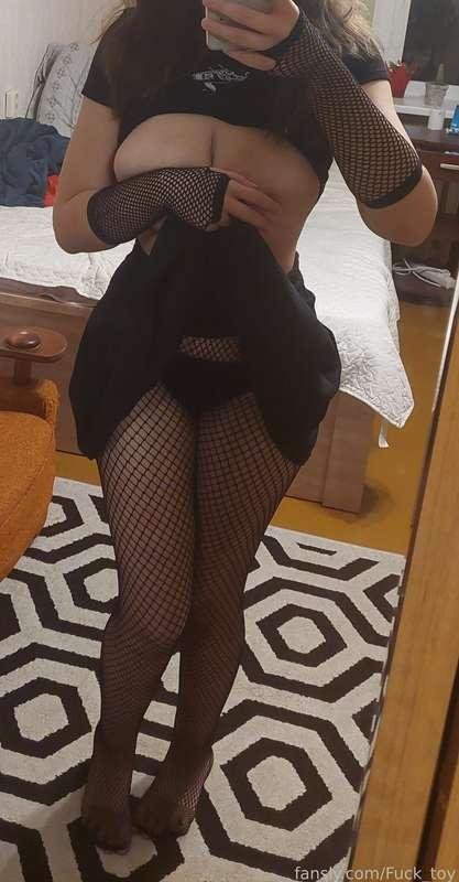 Slutty goth vampire &lt;3 

#goth #boobs