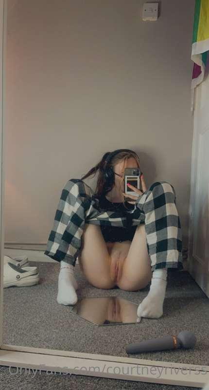 😘