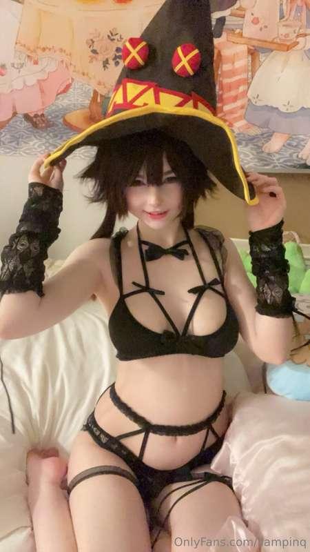 megumin in black 🖤😈
