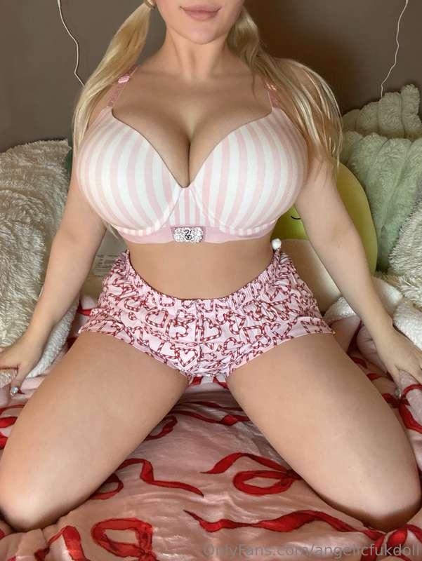 cute new pj set 💗 now swipe to take it off me and reveal wha..