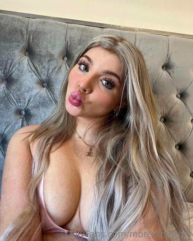 Send me kisses back
