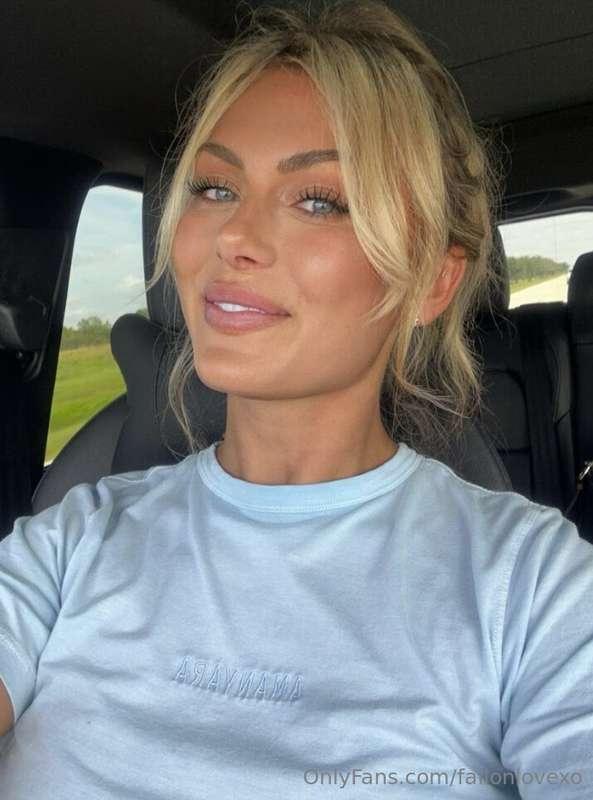 how can u resist this pretty face?🤭