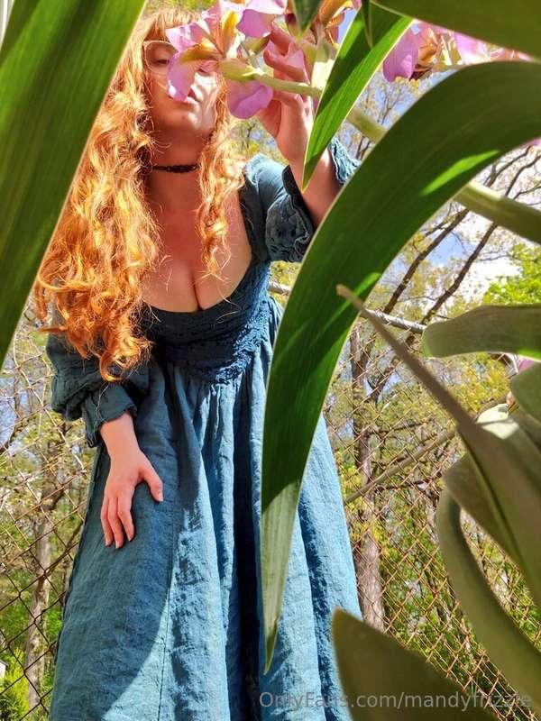 mandyfrizzle image #0