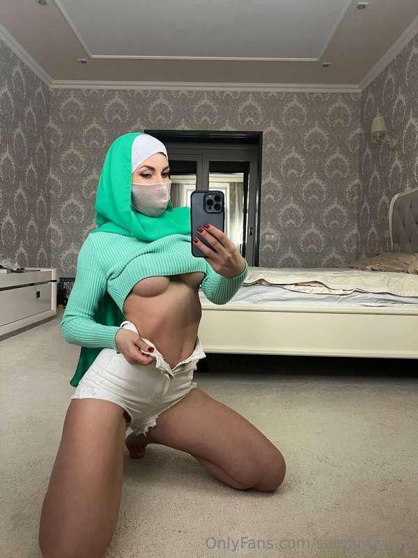 [ Альбом ]
I'm so hot, take off my excess as soon as possibl..