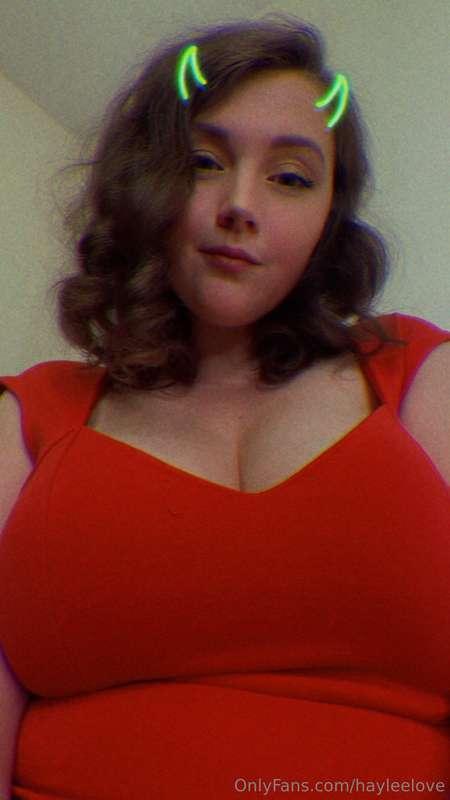 hayleelove image #0