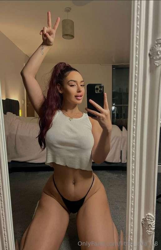 @mistressalexa1*🌸I have the pinkiest pussy you'll ever seen ..