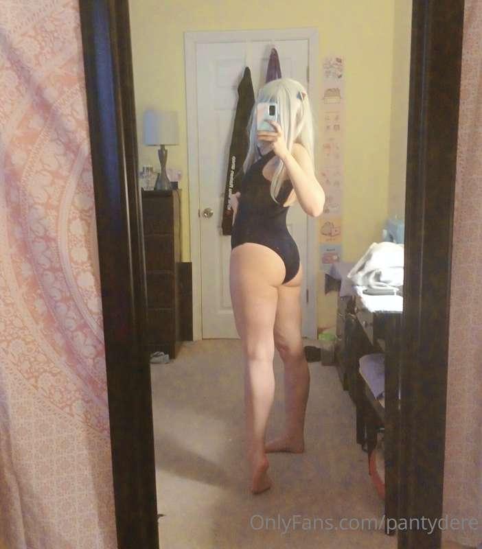 Gawr Gura Swimsuit (with zipper)! 🦈