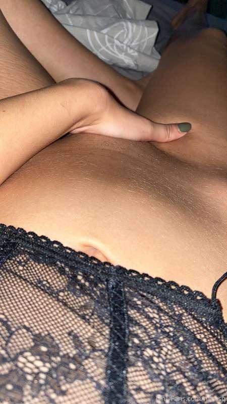 Unlock to see 🐱 😈😏
