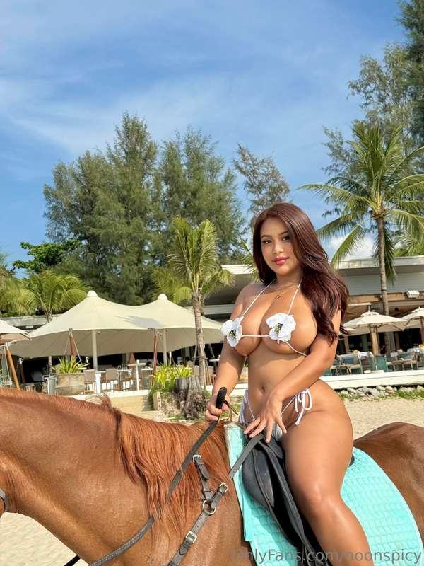 Love riding… wanna be next? 🐎😈