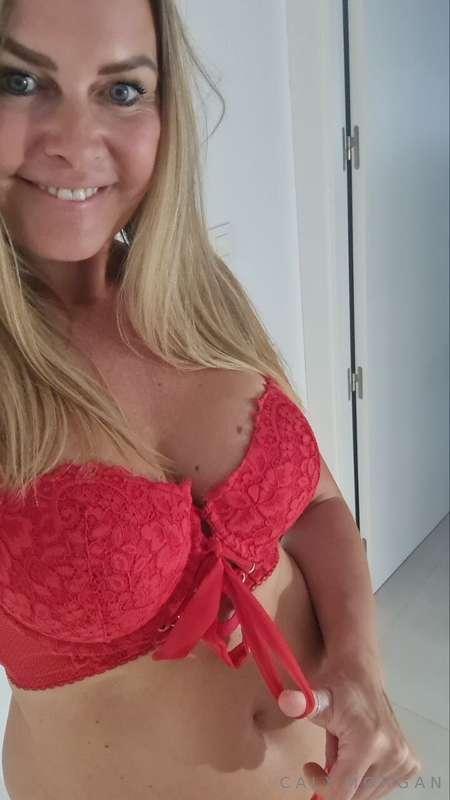 I like how my tits look in this bra