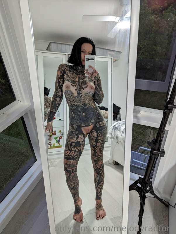 Good night 😘 enjoy these nudes 🔥