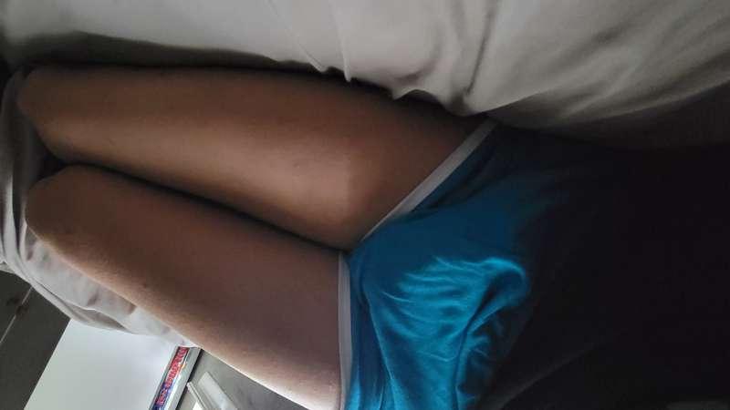 Average male in the morning 