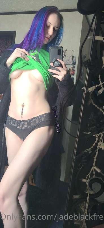 jadeblackfree main image