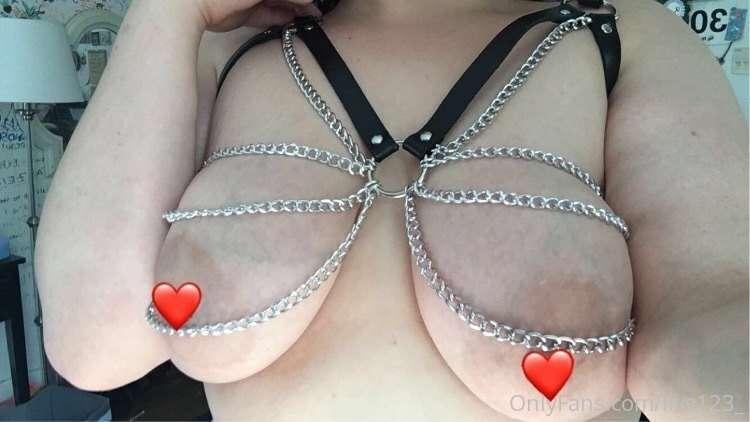 tons of new sexy content coming on @chokerbrat so head over ..