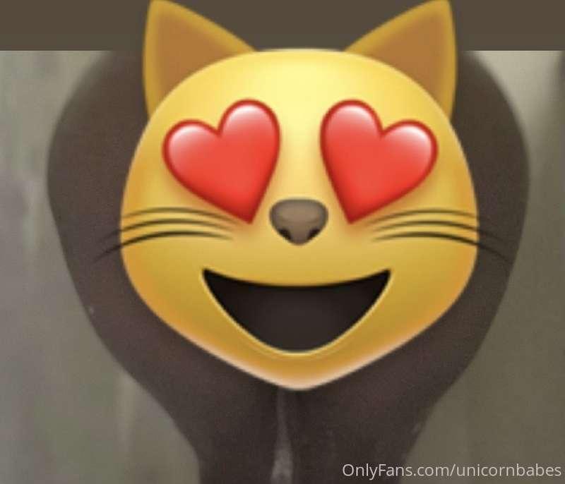 Miss me unicorns 🦄😏 2 for 1 😘🍑