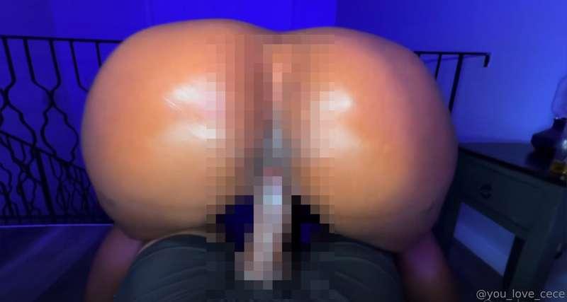 My oily, thick body is craving for your hard dick, come and ..