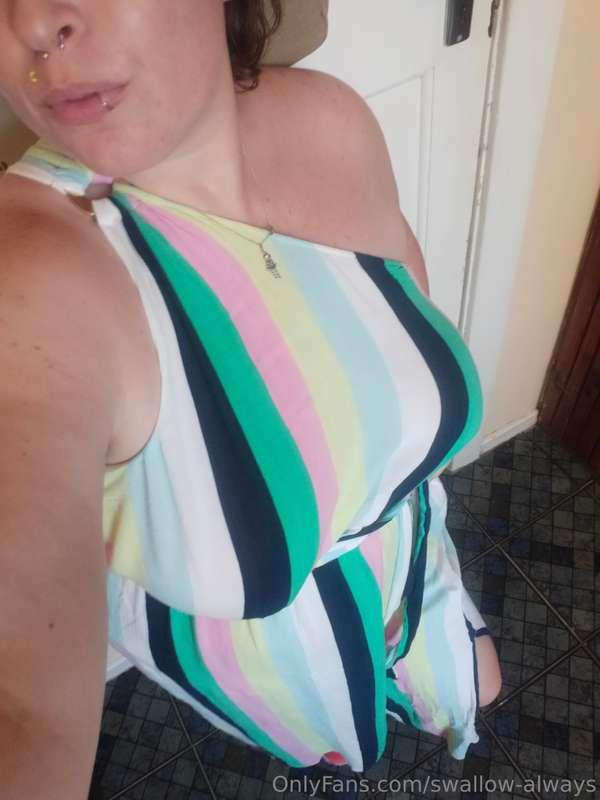 Just a little fit check fun 😉 felt super free and holiday vi..