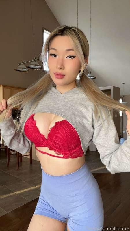 lillienue image #1