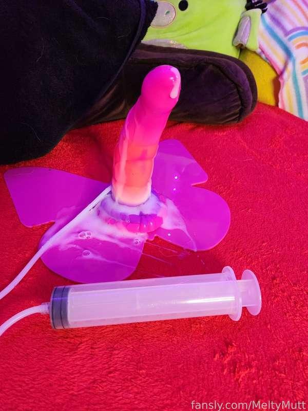 This pup was feeling rather broody and really wanted to breed! So they made due with breeding themselves while a friend talked them through it~
(Voice: @foxxyfex )

Longer 10 minute version available at my $10 tier 🥰💕

#furry #murrsuiter #solo #toys #fantasytoys #fantasydildo #dildo #cumslut #cum #creampie #cumplay #cumlube #talking #petplay #pupplay #puppyplay #pup #breeding