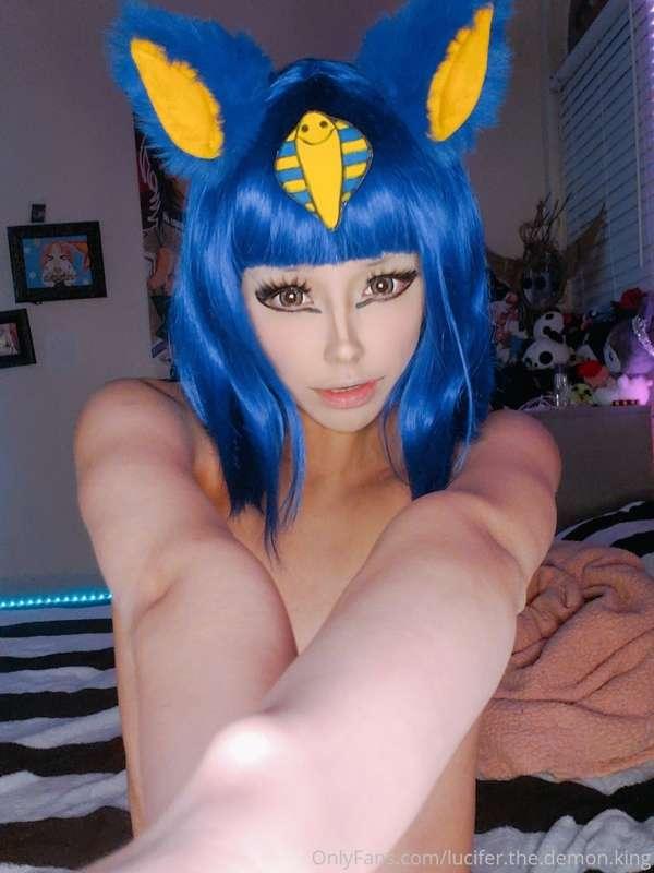 Does kitten deserve to be tied uhpp??