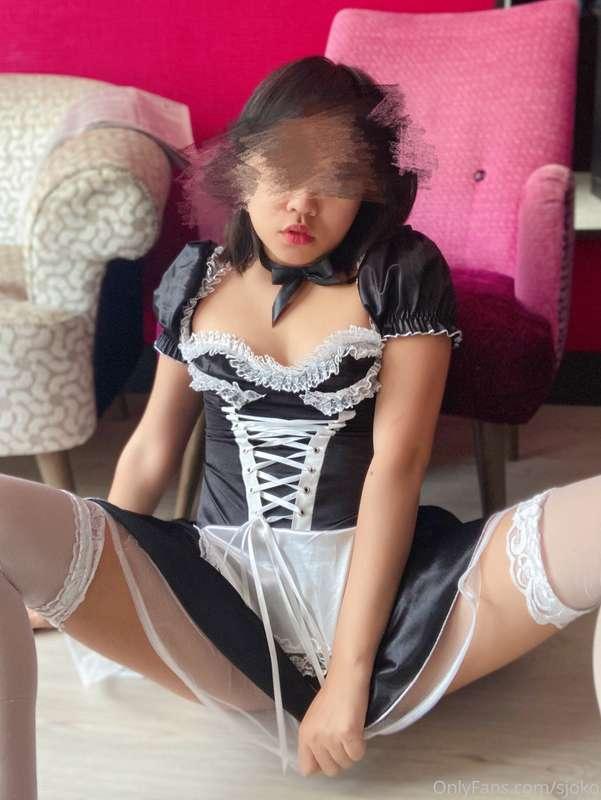 This slutty Asian house maid being blackmailed by Master to ..