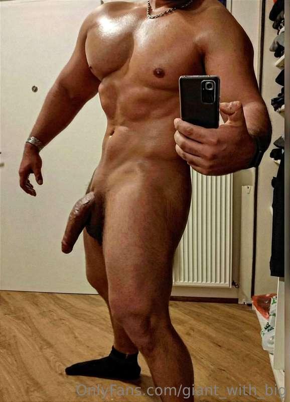 Dominant muscular Alpha Beast, always so horny, and always r..