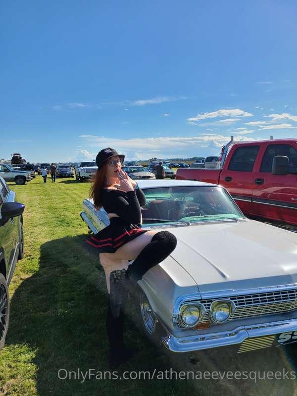 athenaeeveesqueeks image #1