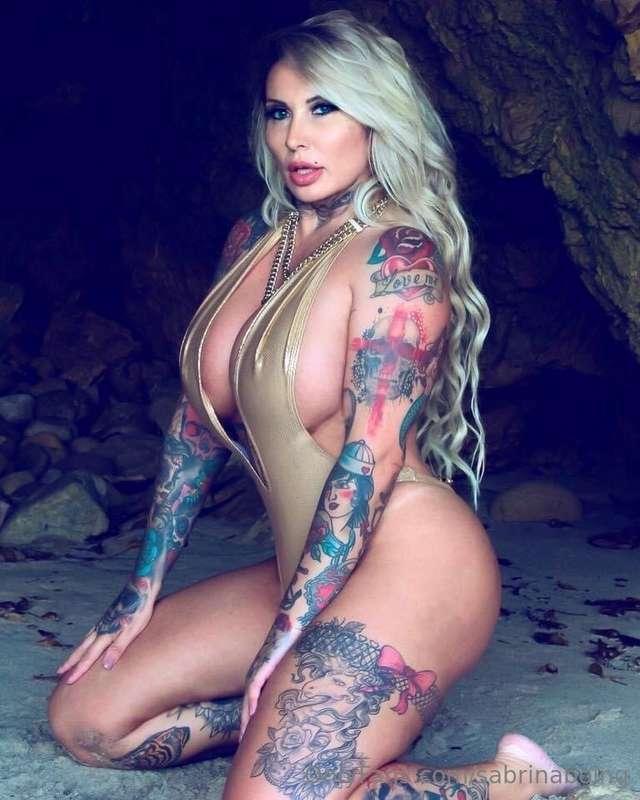 sabrinaboing image #3