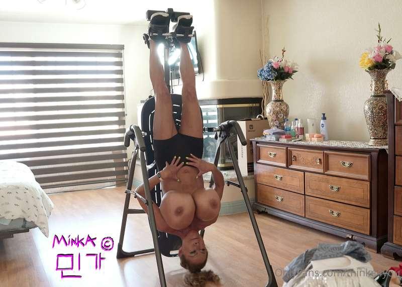 Sometime upside down.  video soon for yu  XOXO :o)