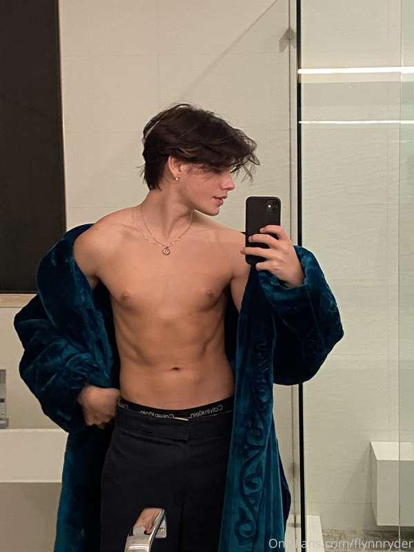 Good morning everyone 😉💦