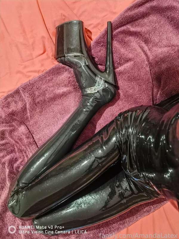 amandalatex image #11