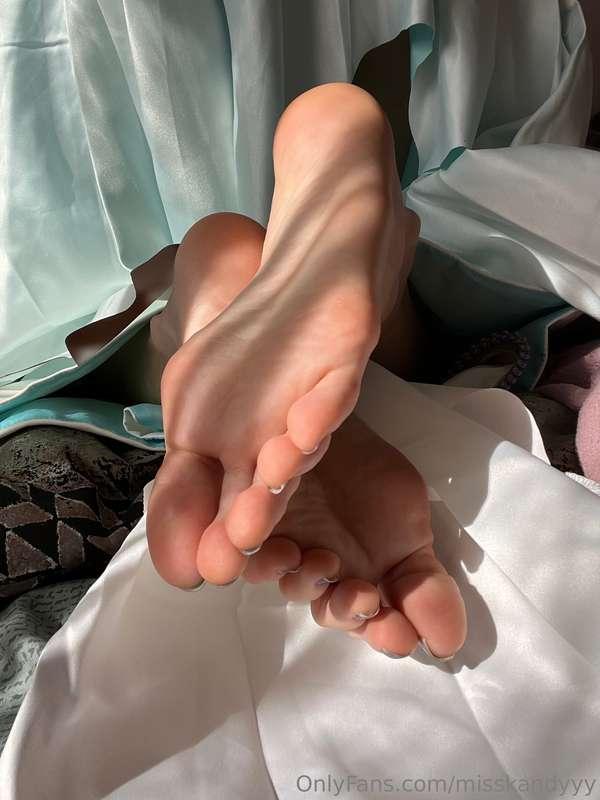 misskandyyy image #0