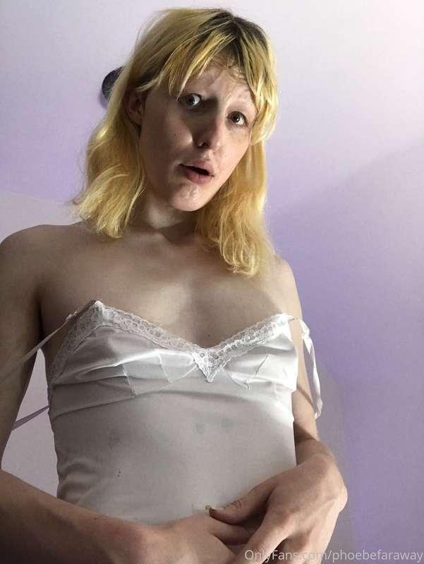pheebsz image #2