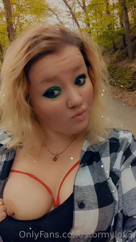Being a naughty girl today 😈😈