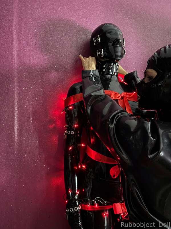 Yes mistress! I will stay like that all holidays