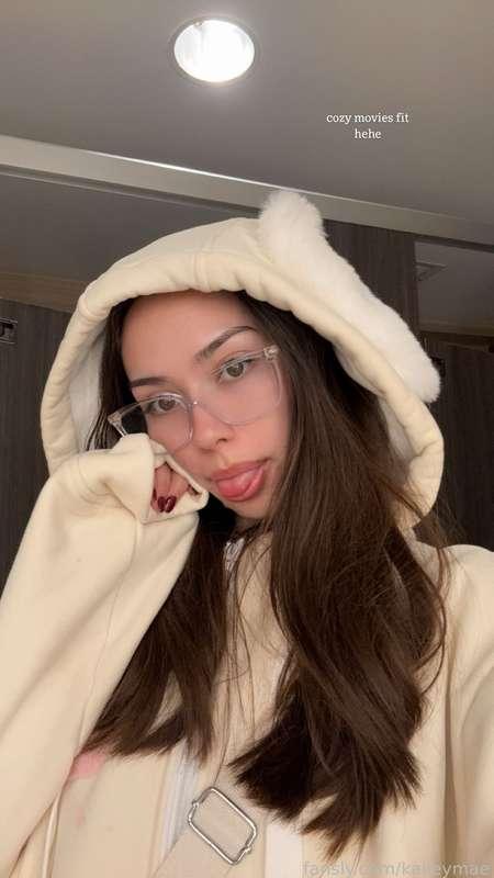 kaileymae image #1