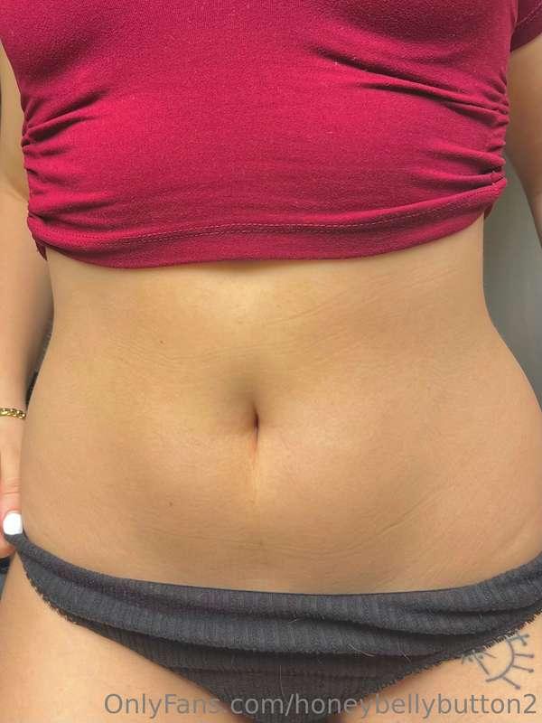 stretched out belly 😍😍😍