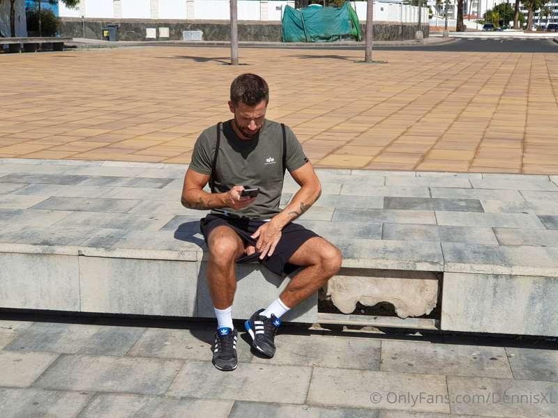 A friend took this snapshot while I was checking Grindr.... ..