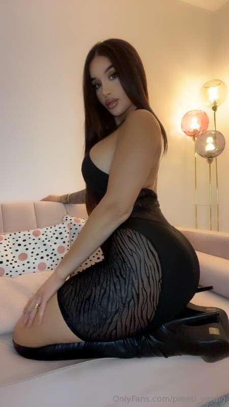 Horny for cock !!! 😜