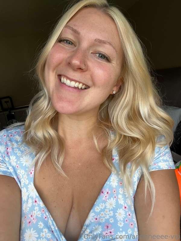 Once every couple of years I like to look extra pretty 🤭🤪🤩🥰🤓