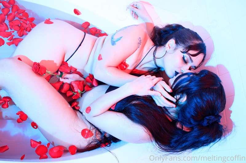 don’t you love us? @lilsweetheartbreaker 💋