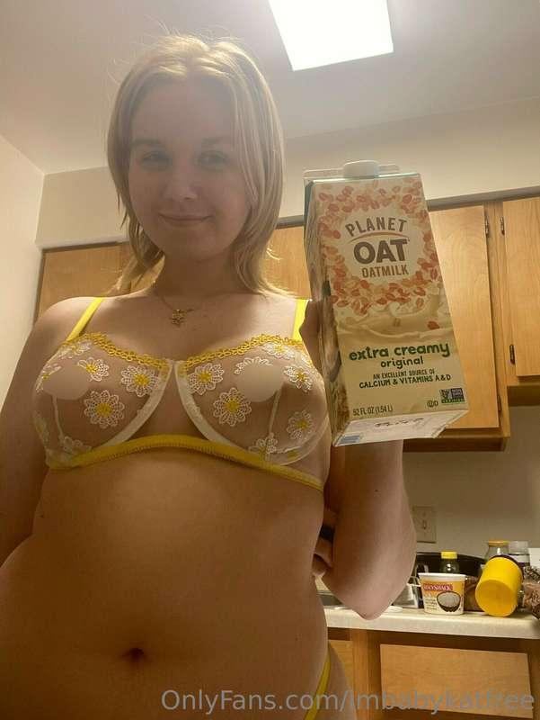 Subscribe to my main account: @imbbkat   💖1.5k uncensored ph..