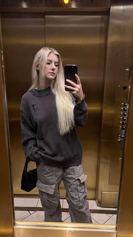 when I was out walking last night, decided to take this pic,..