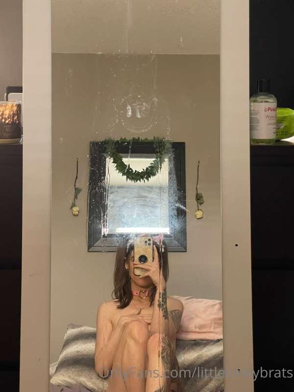 I forgot I squirted all over my mirror 🙈